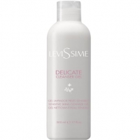 Delicate Cleanser Gel (Успокаивающий очищающий гель)