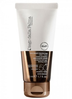 Protective anti-age tanning cream SPF 50 (Солнцезащитный крем SPF 50 для лица с тоном), 50 мл