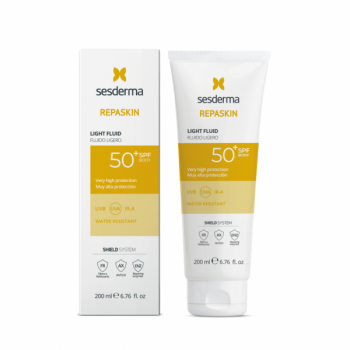 Repaskin Light Fluid Body sunscreen SPF 50 (Флюид нежный солнцезащитный для тела СЗФ 50), 200 мл